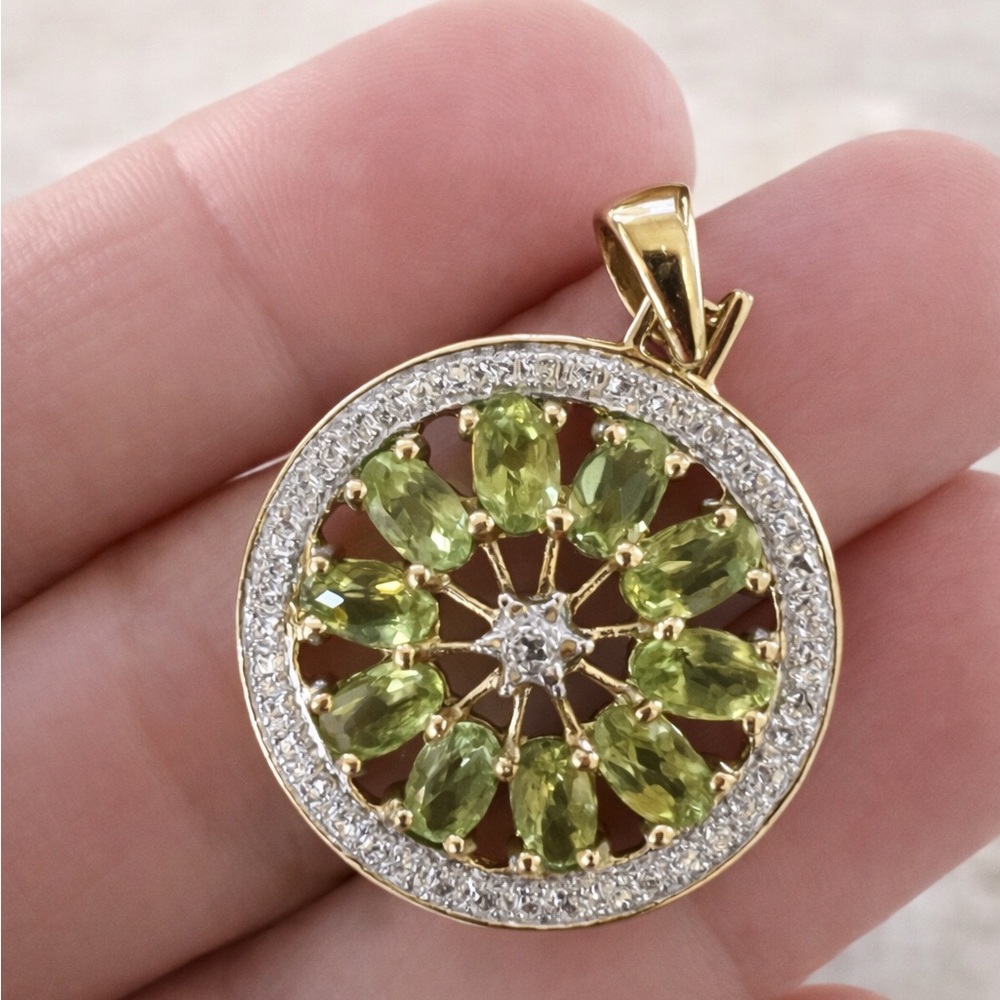 Ross-Simon’s Gold Vermeil Peridot & Diamond Accent Sunburst Pendant .925 Silver
